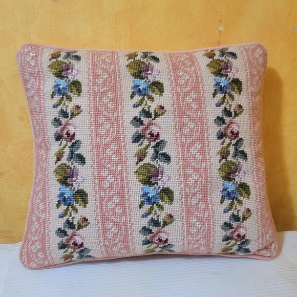 Vintage Wool Needlepoint Floral Lattice Pillow Grannycore Cottagecore
